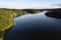 Die Moldau an der Orlik-Talsperre.
