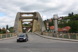 Die Moldau-Brücke von Stechovice.